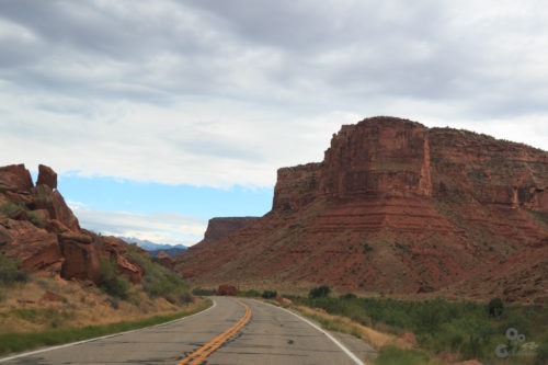 Road 128 to Arches National Park Utah  Utah Fisher Towers Camping  